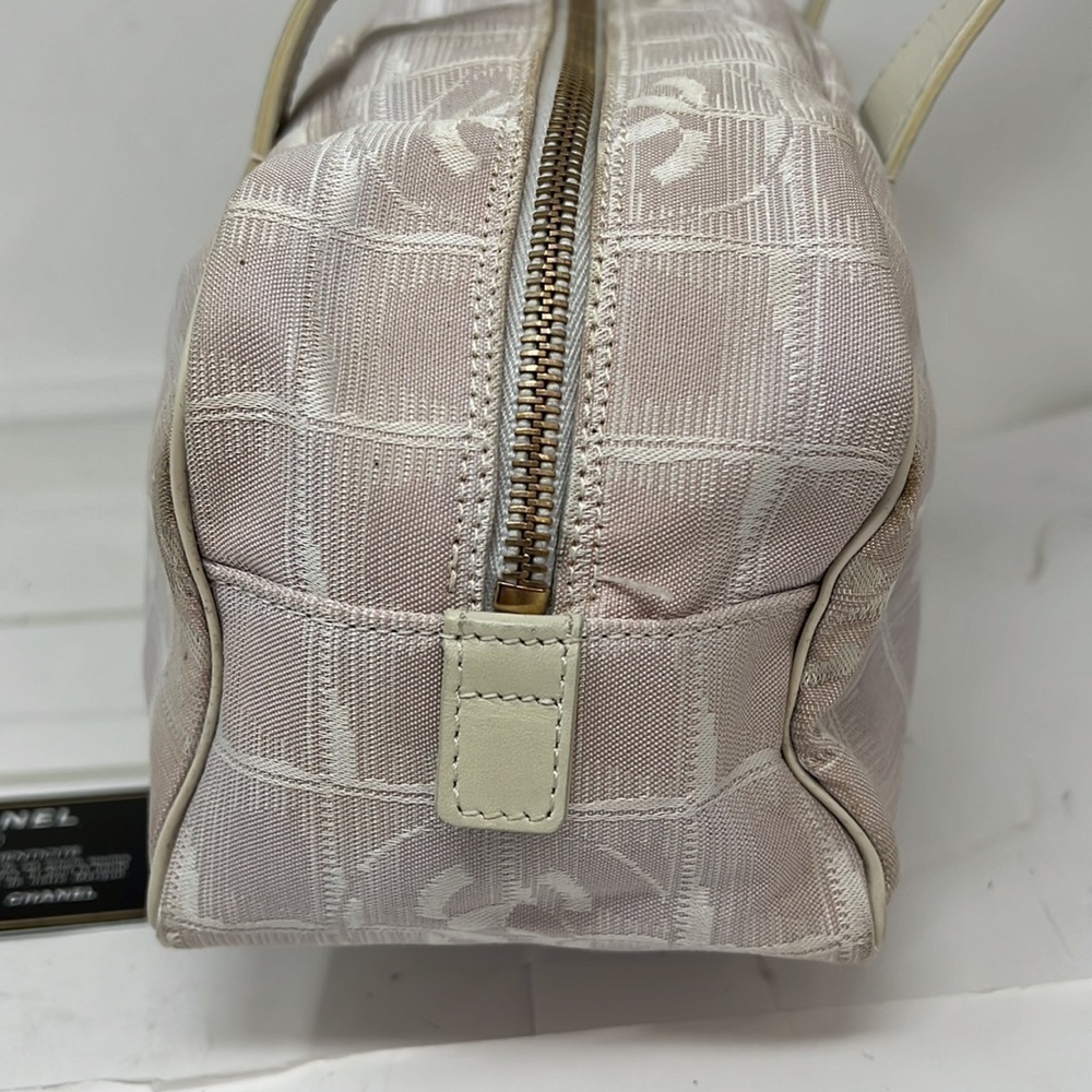 CHANEL Travel Ligne Bowler Bag - Picture 6 of 16